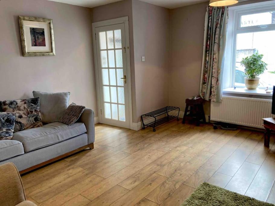 Fairhill Cottage Perfect Location With Garden In Central Ballycastle Bagian luar foto