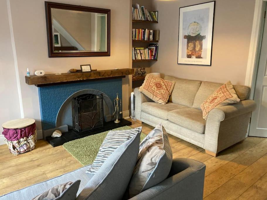 Fairhill Cottage Perfect Location With Garden In Central Ballycastle Bagian luar foto